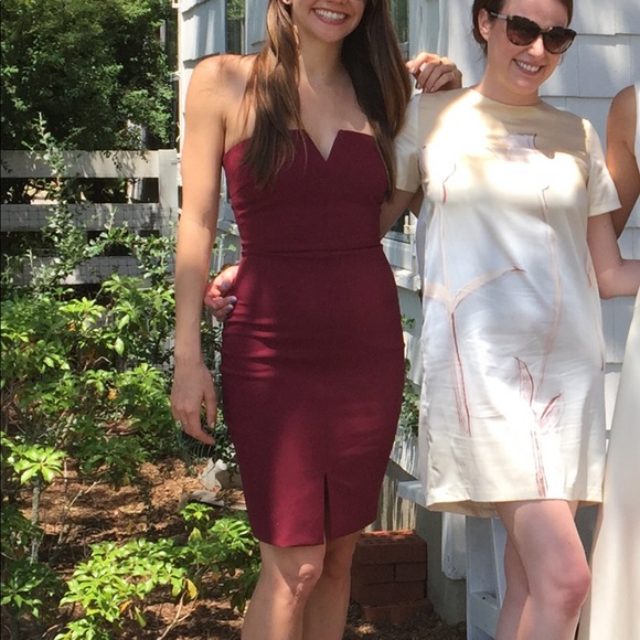 Elizabeth and James Naveen black cherry size 2 - Picture 4 of 7